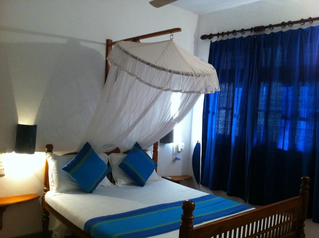 Little Paradise Tourist Guest House And Holiday Home Anuradhapura Room photo